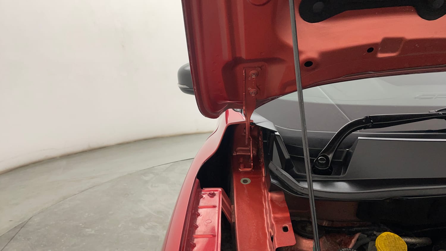 Used 2022 Renault Kiger RXZ AMT Petrol Automatic engine ENGINE RIGHT SIDE HINGE & APRON VIEW