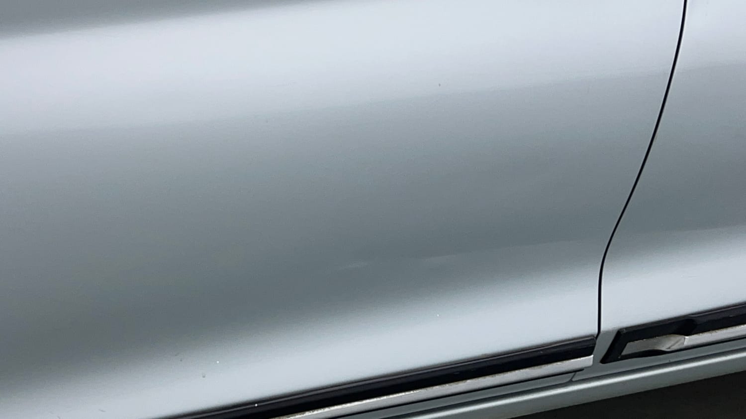 Used 2022 Maruti Suzuki New Ertiga VXi Petrol Manual dents MINOR SCRATCH