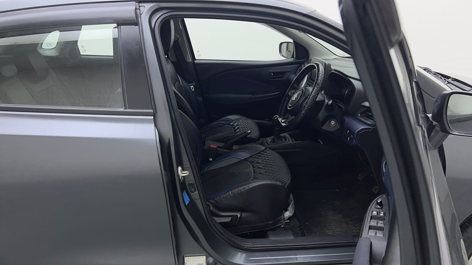 Used 2023 Maruti Suzuki Baleno Delta MT Petrol Manual interior RIGHT SIDE FRONT DOOR CABIN VIEW