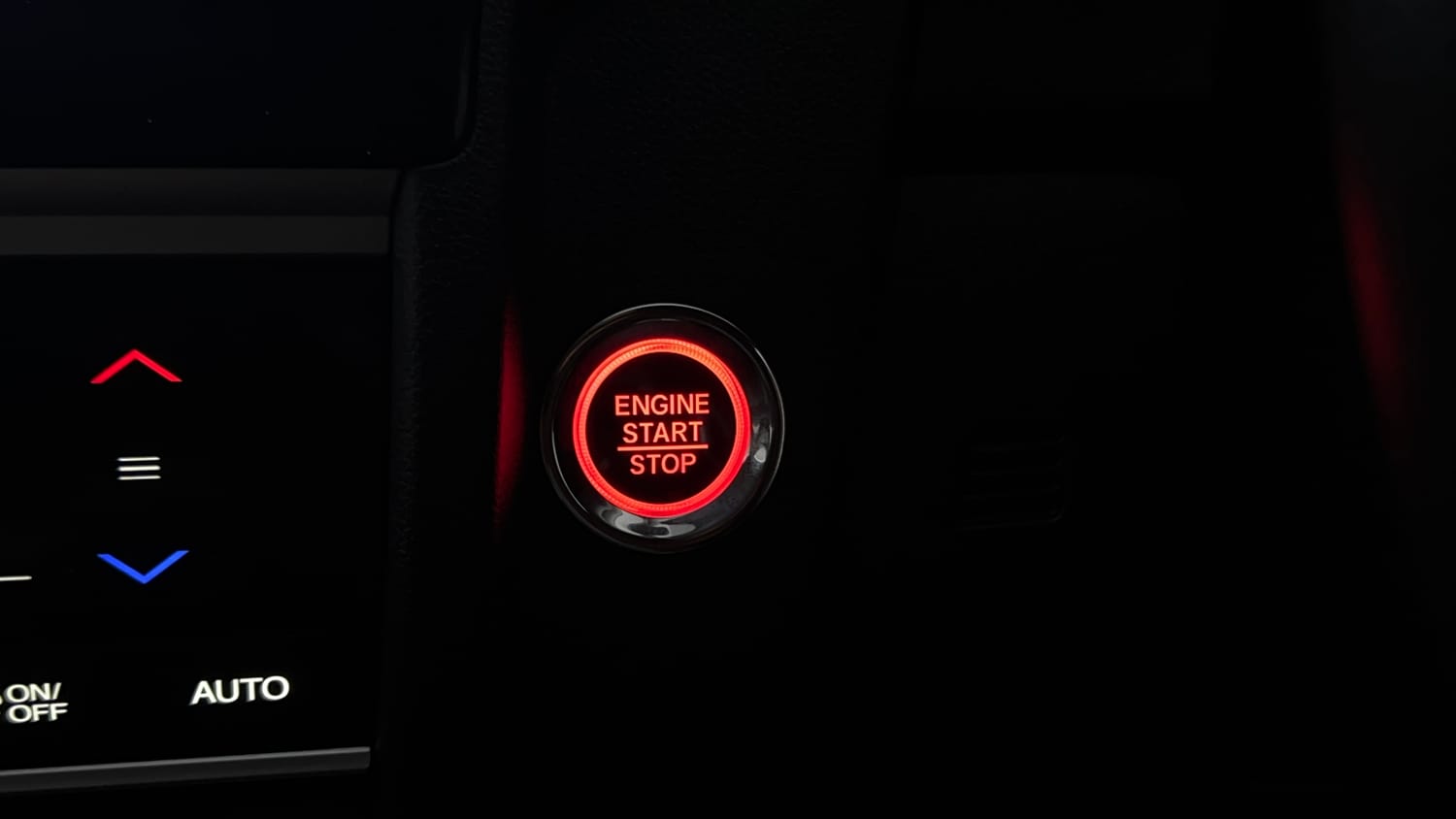 Used 2020 Honda WR-V VX MT Petrol Petrol Manual top_features Keyless start