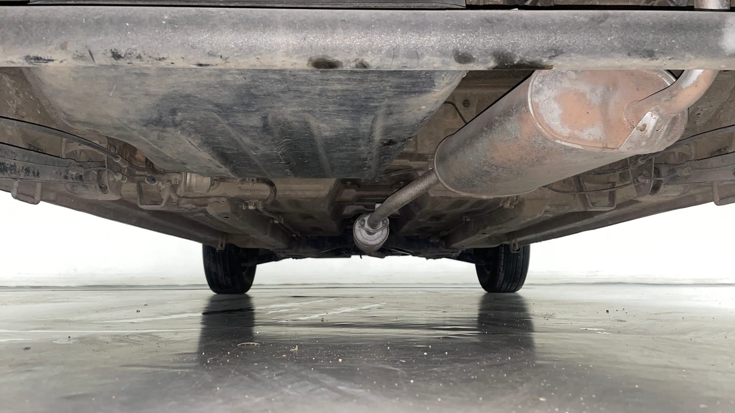 Used 2013 Maruti Suzuki A-Star VXI AT Petrol Automatic extra REAR UNDERBODY VIEW (TAKEN FROM REAR)