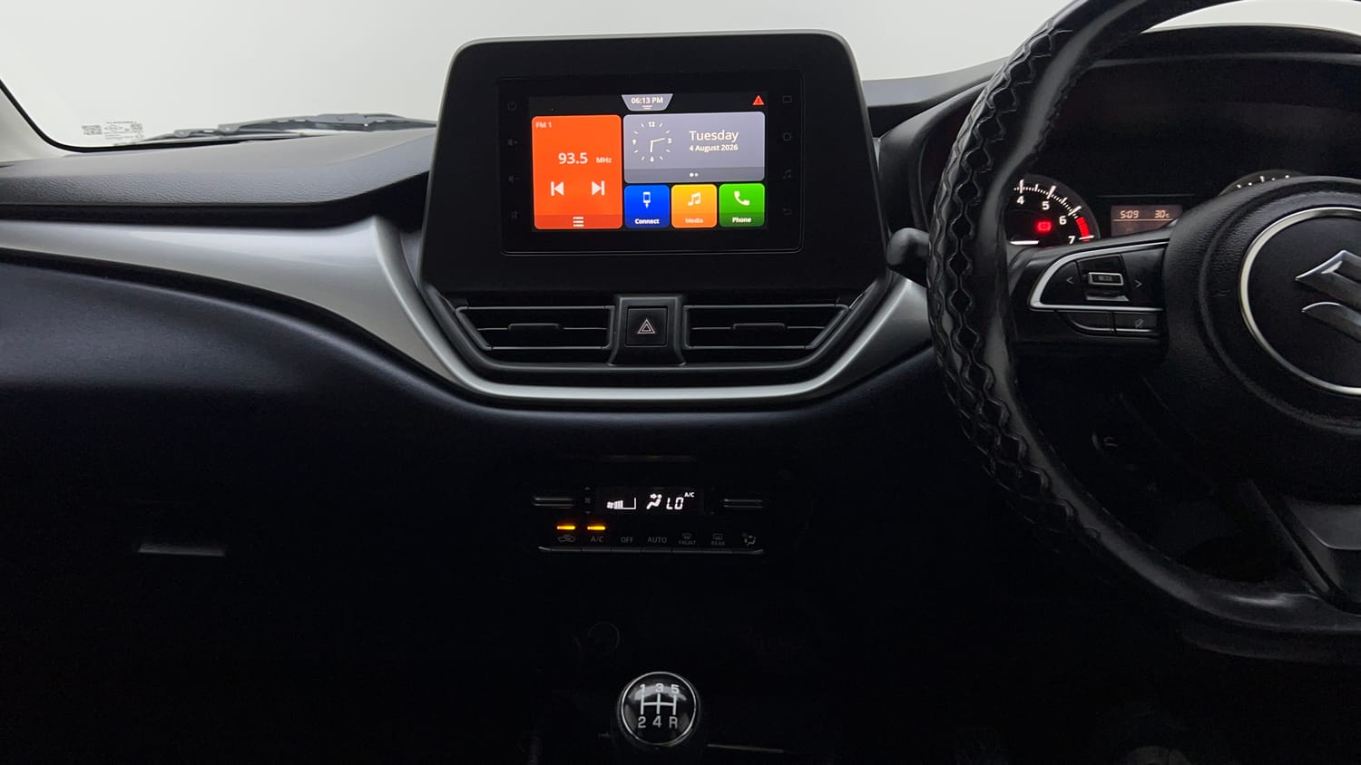 Used 2023 Maruti Suzuki Baleno Delta MT Petrol Manual interior MUSIC SYSTEM & AC CONTROL VIEW
