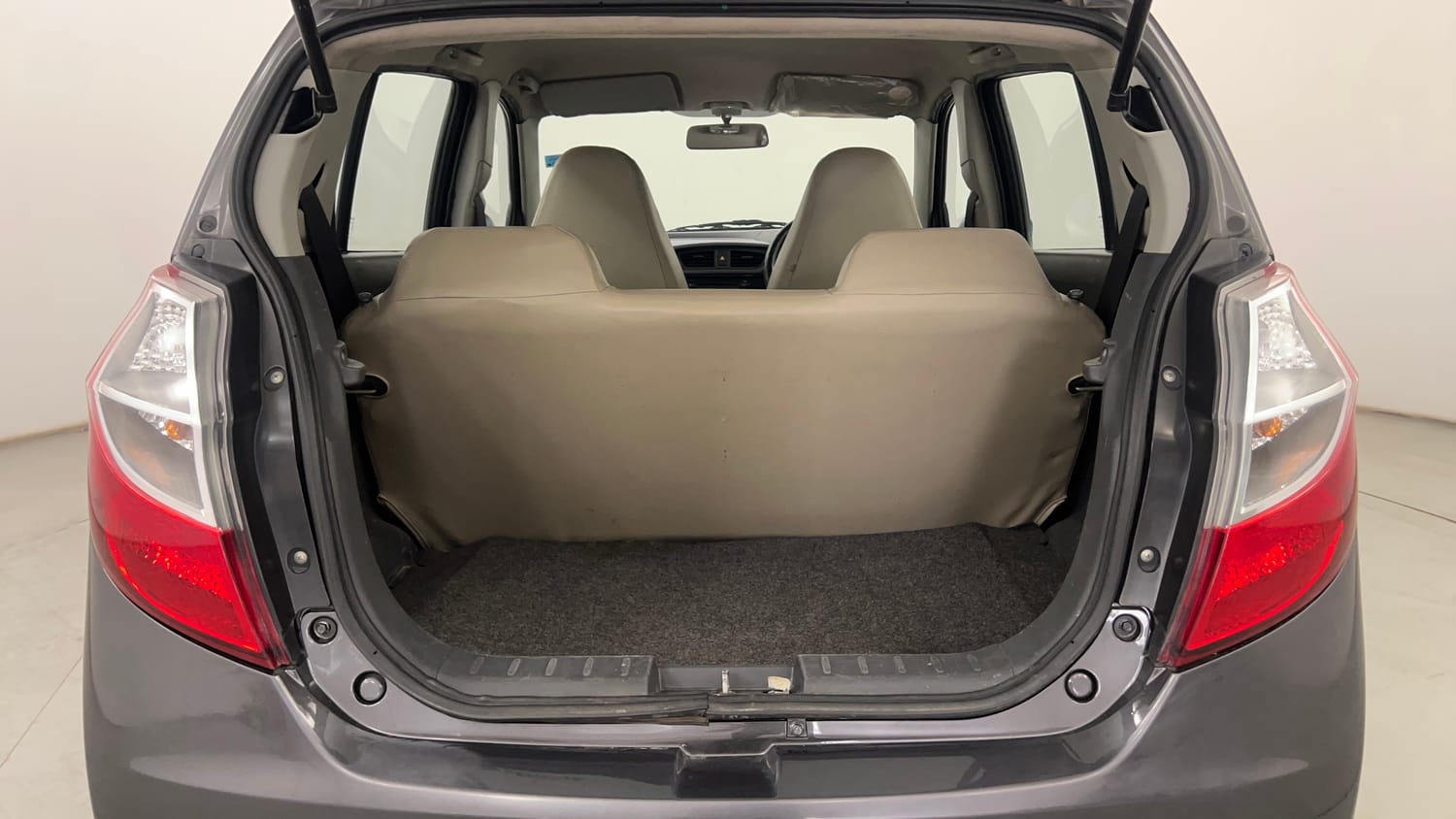 Used 2018 maruti-suzuki Alto K10 VXi (O) AMT Petrol Automatic interior DICKY INSIDE VIEW