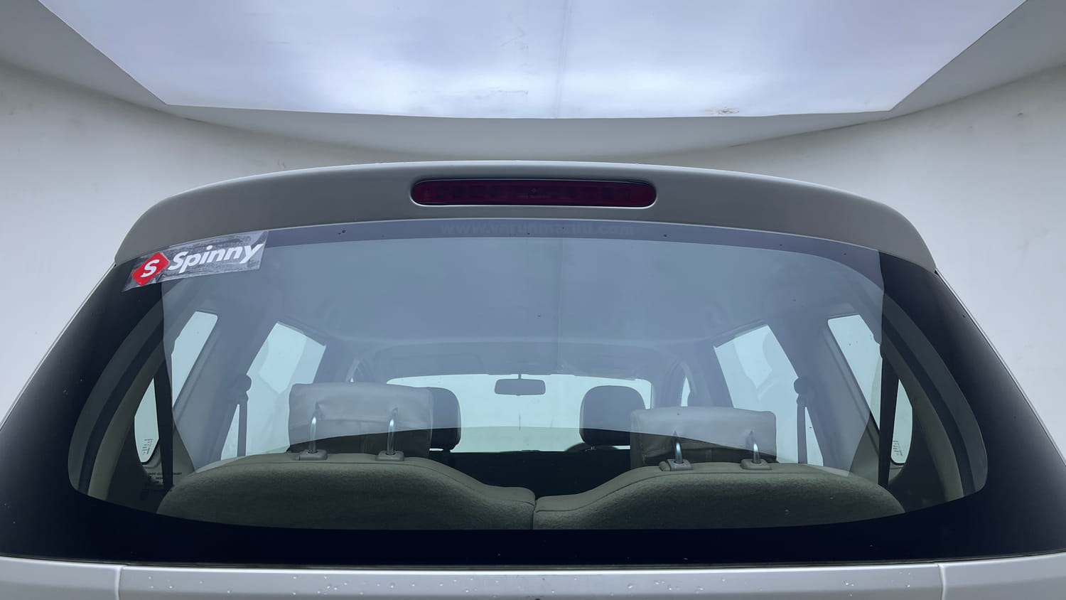 Used 2017 Maruti Suzuki Ertiga VXI Petrol Manual exterior BACK WINDSHIELD VIEW