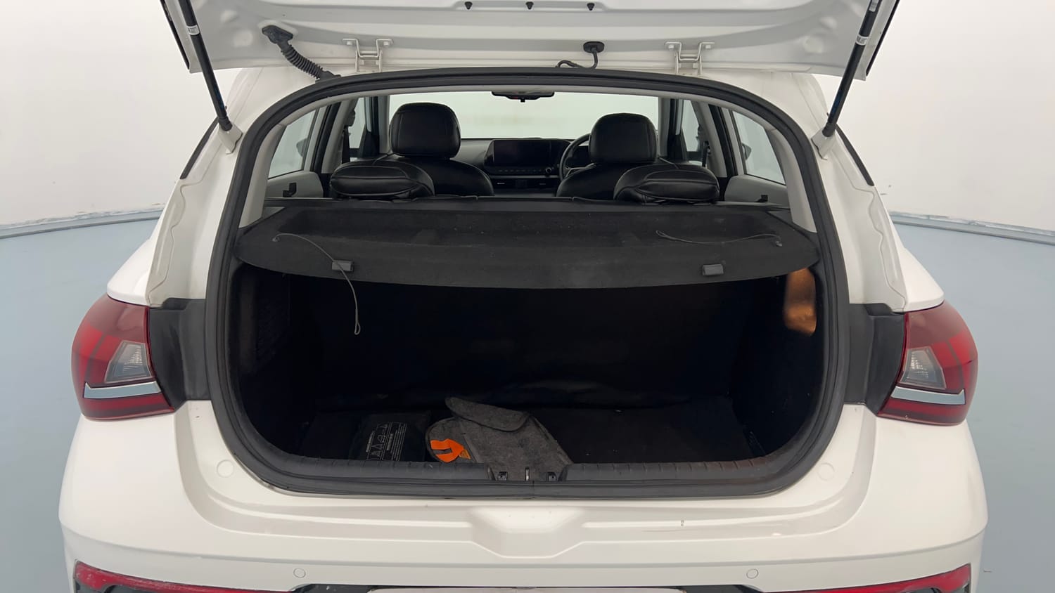 Used 2024 Hyundai New i20 Asta (O) 1.2 IVT Petrol Automatic interior DICKY INSIDE VIEW
