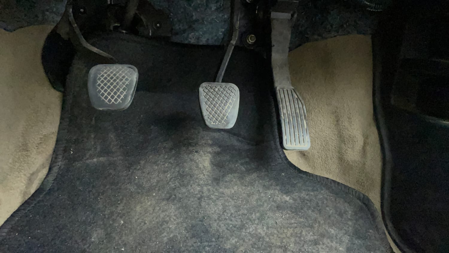 Used 2016 Honda City VX (O) MT Diesel Diesel Manual interior PEDALS VIEW