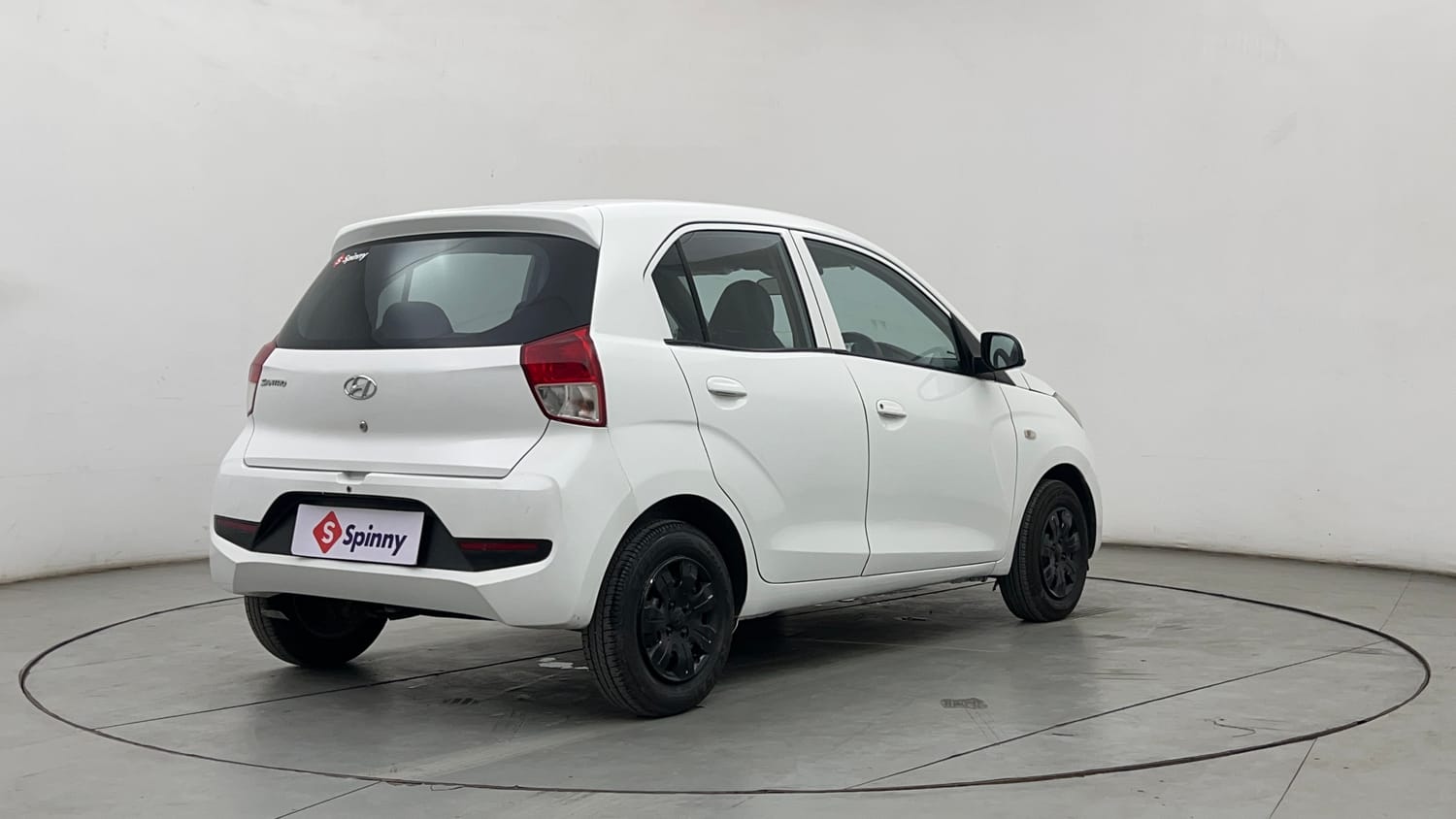 Used 2018 Hyundai Santro Magna Petrol Manual exterior RIGHT REAR CORNER VIEW