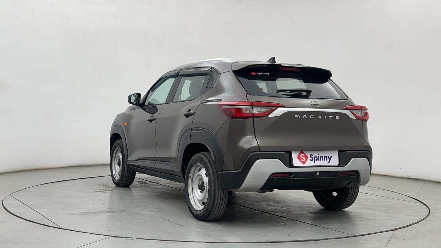 Used 2023 Nissan Magnite XE Petrol Manual exterior LEFT REAR CORNER VIEW