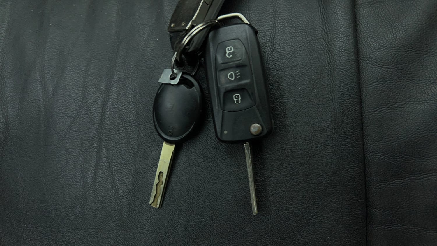 Used 2019 Tata Nexon XMA Petrol Petrol Automatic extra CAR KEY VIEW