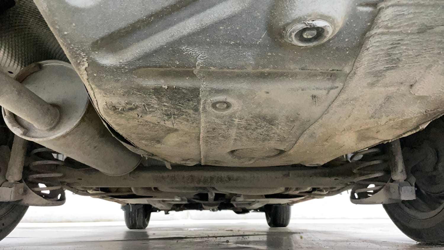 Used 2016 Skoda Rapid 1.6 MPI Active Petrol Manual extra REAR UNDERBODY VIEW (TAKEN FROM REAR)
