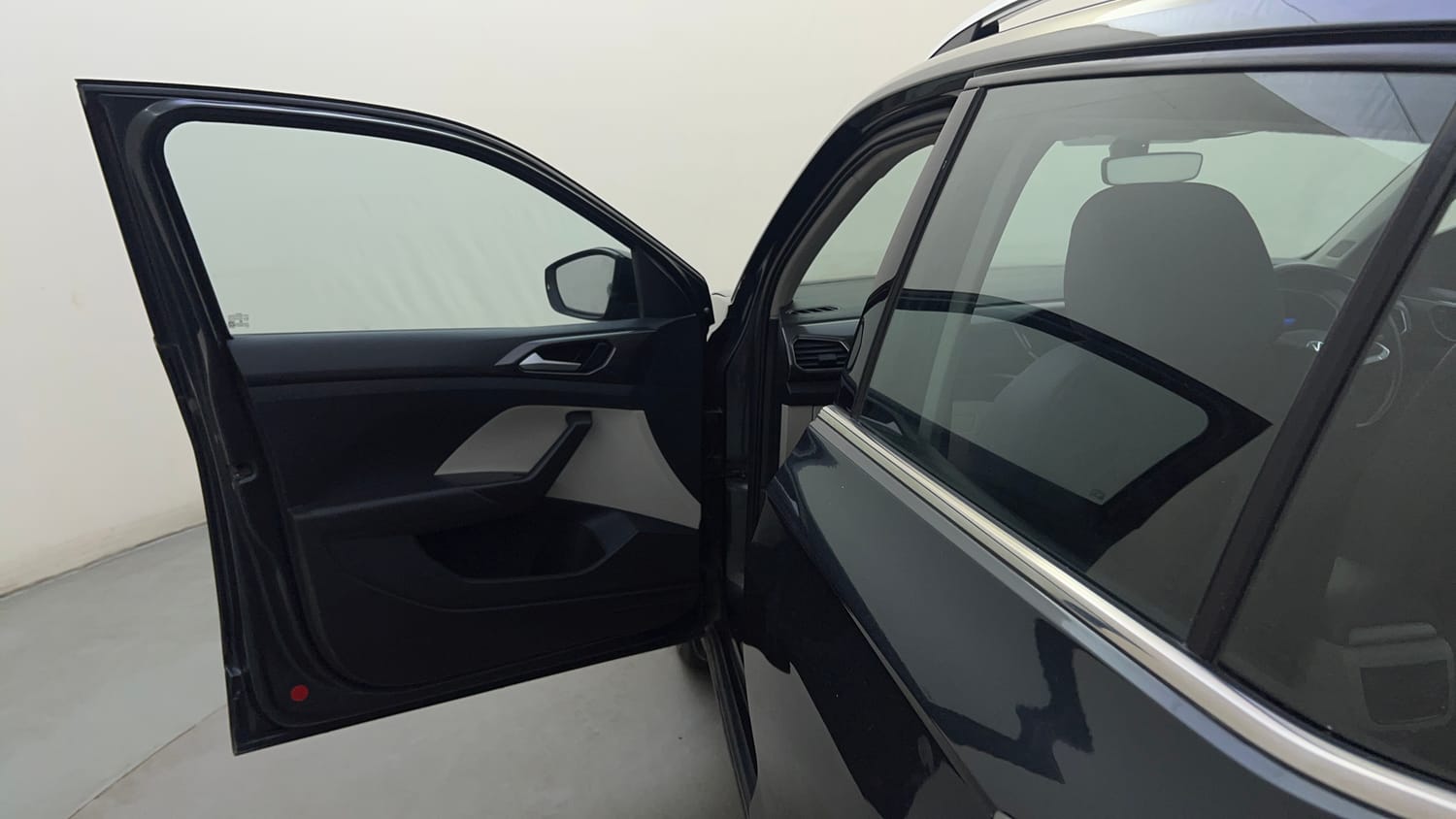 Used 2023 Volkswagen Taigun Topline 1.0 TSI MT Petrol Manual interior LEFT FRONT DOOR OPEN VIEW