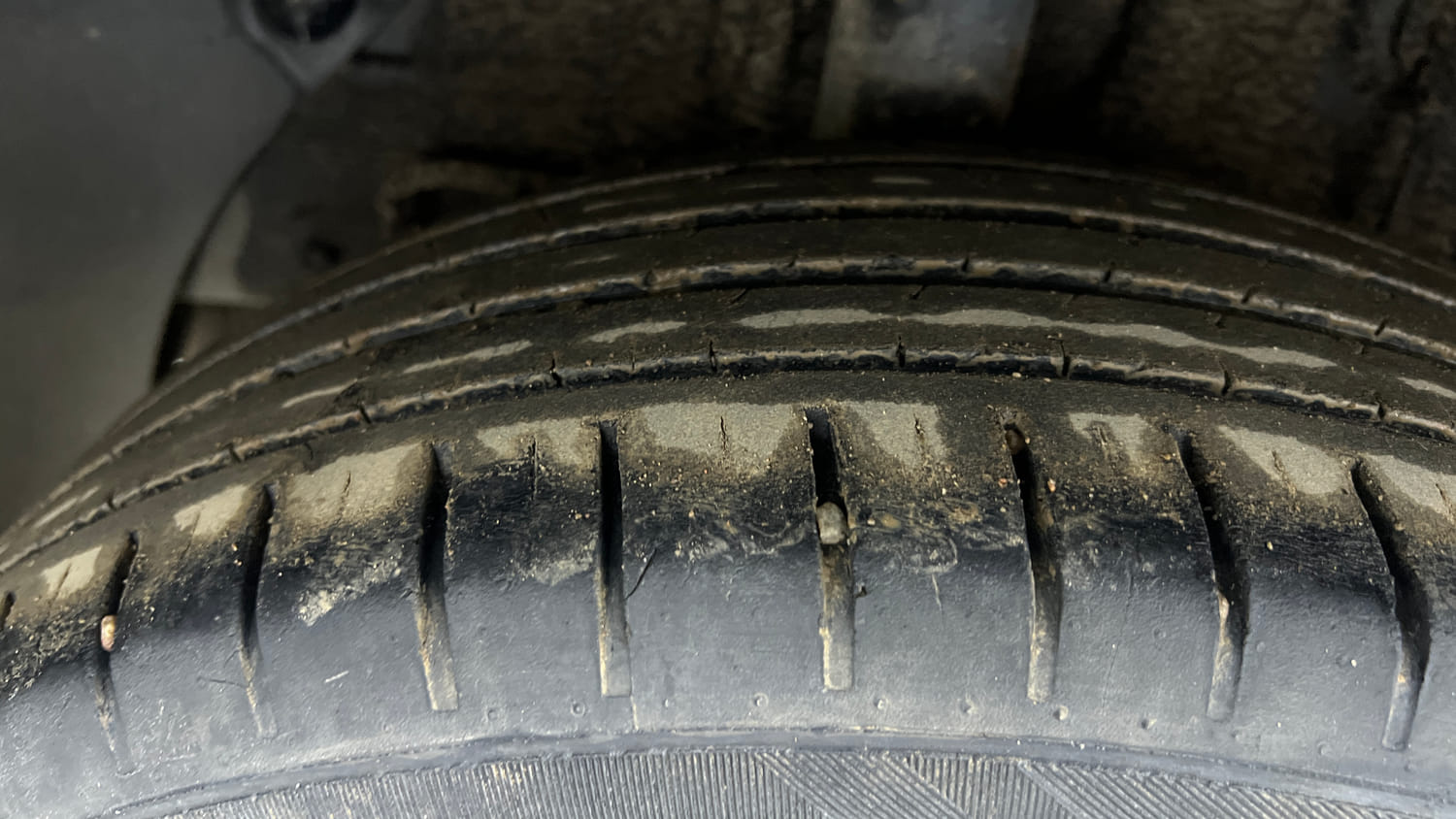 Used 2015 Hyundai i20 Active 1.2 S Petrol Manual tyres RIGHT REAR TYRE TREAD VIEW