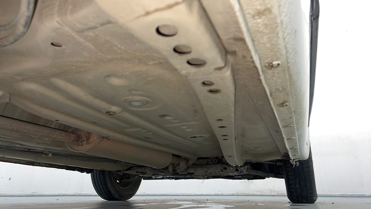 Used 2020 Maruti Suzuki Wagon R 1.0 VXi 1.0 Petrol Manual extra REAR RIGHT UNDERBODY VIEW