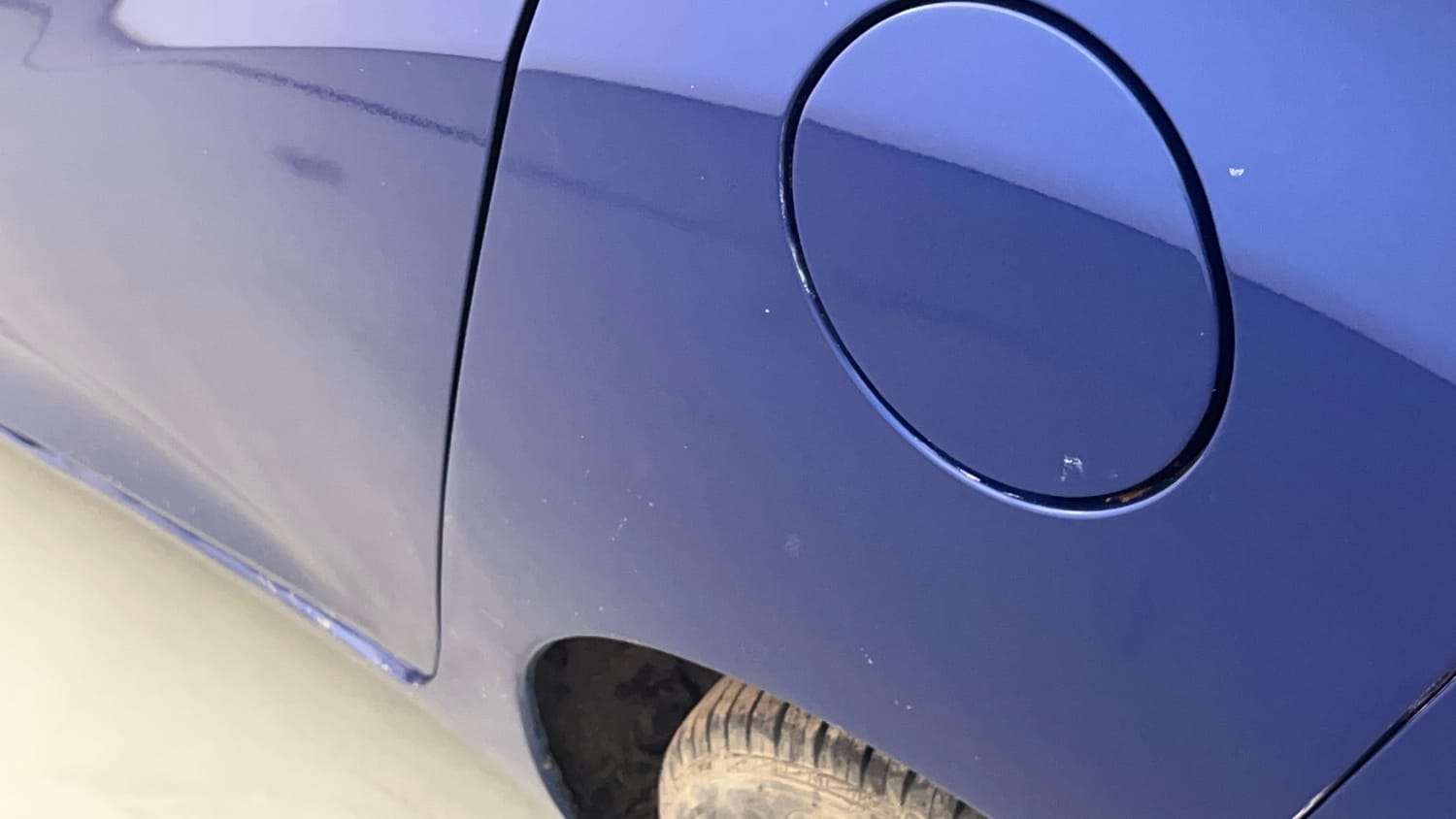 Used 2017 Hyundai Eon Sportz Petrol Manual dents MINOR SCRATCH