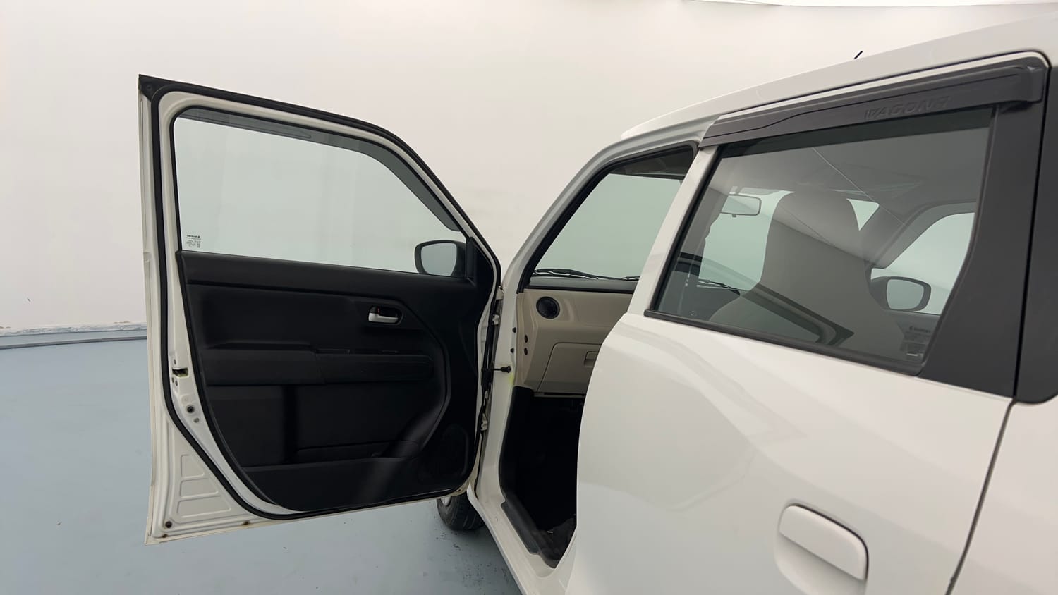 Used 2020 Maruti Suzuki Wagon R 1.0 VXi 1.0 Petrol Manual interior LEFT FRONT DOOR OPEN VIEW