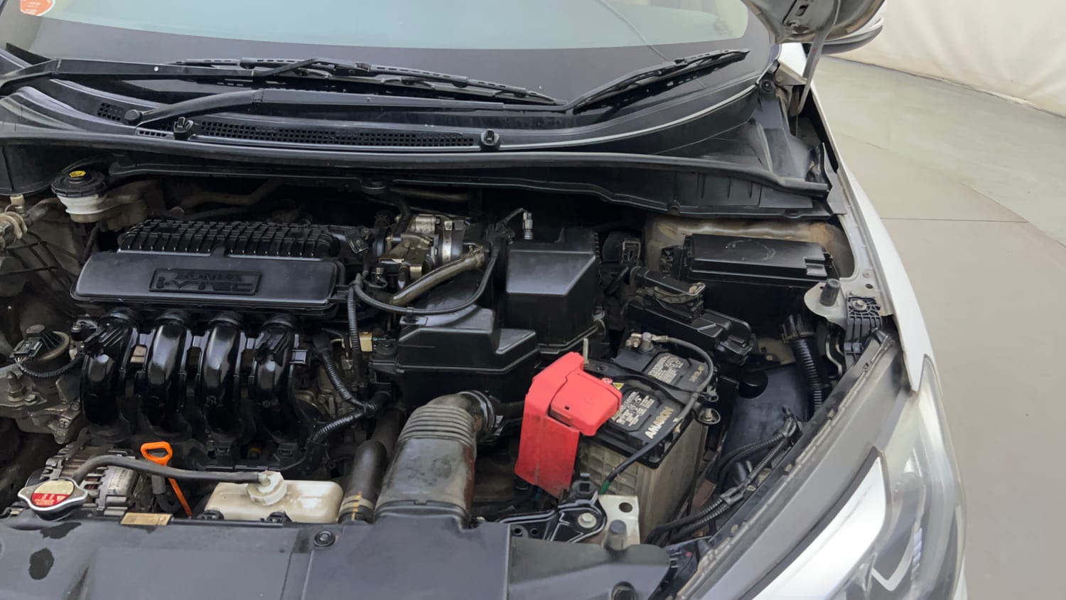 Used 2022 Honda City 4th Generation V Petrol Petrol Manual engine ENGINE LEFT SIDE HINGE & APRON VIEW