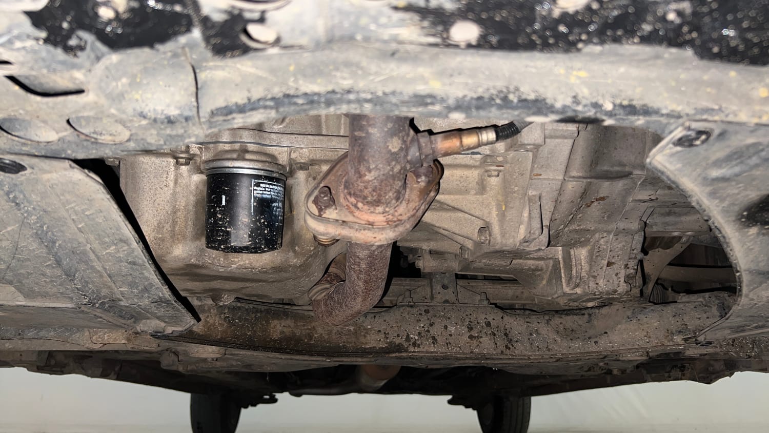 Used 2012 Maruti Suzuki Swift VXi Petrol Manual extra FRONT LEFT UNDERBODY VIEW