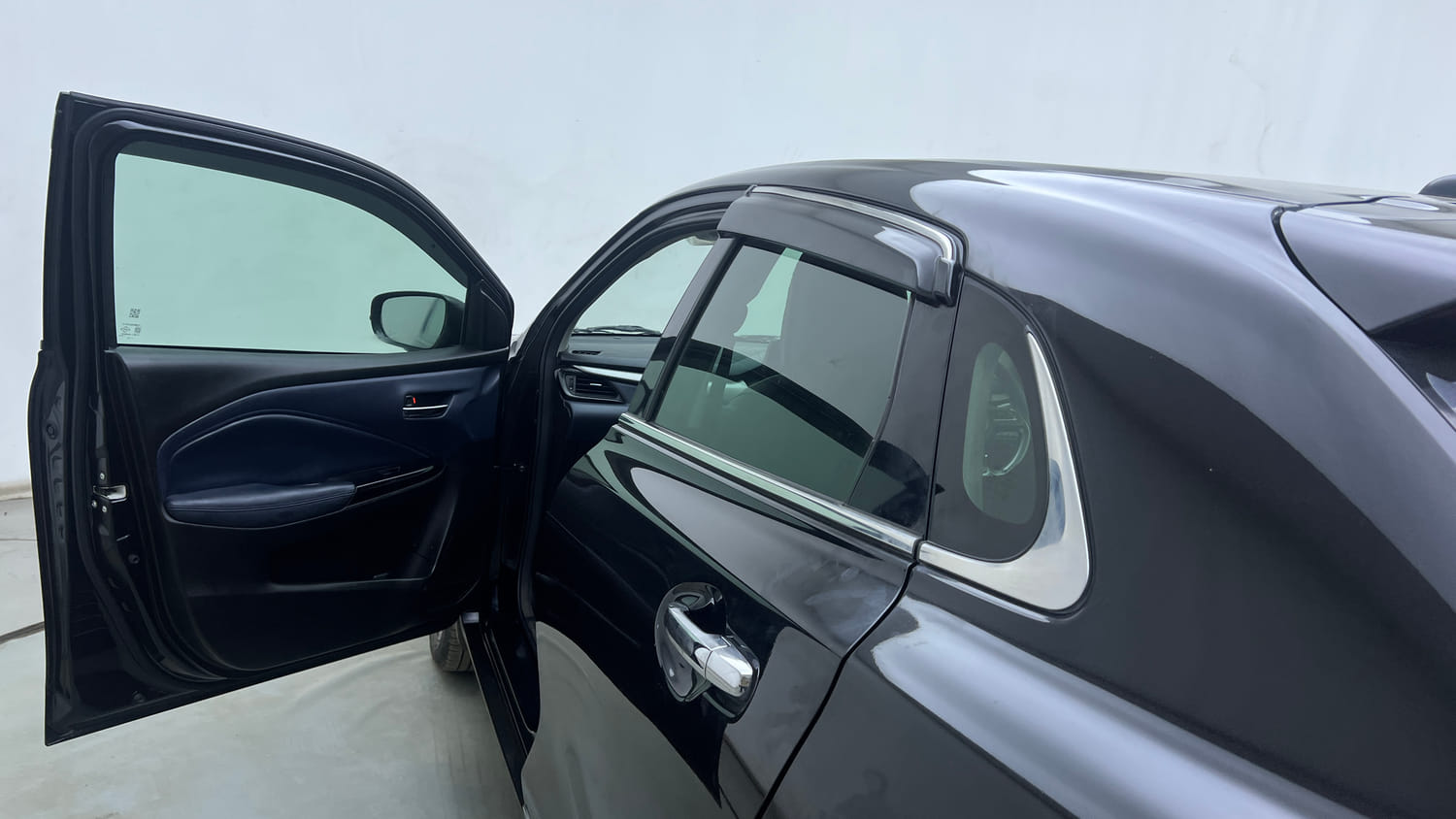 Used 2023 Maruti Suzuki Baleno Alpha MT Petrol Manual interior LEFT FRONT DOOR OPEN VIEW