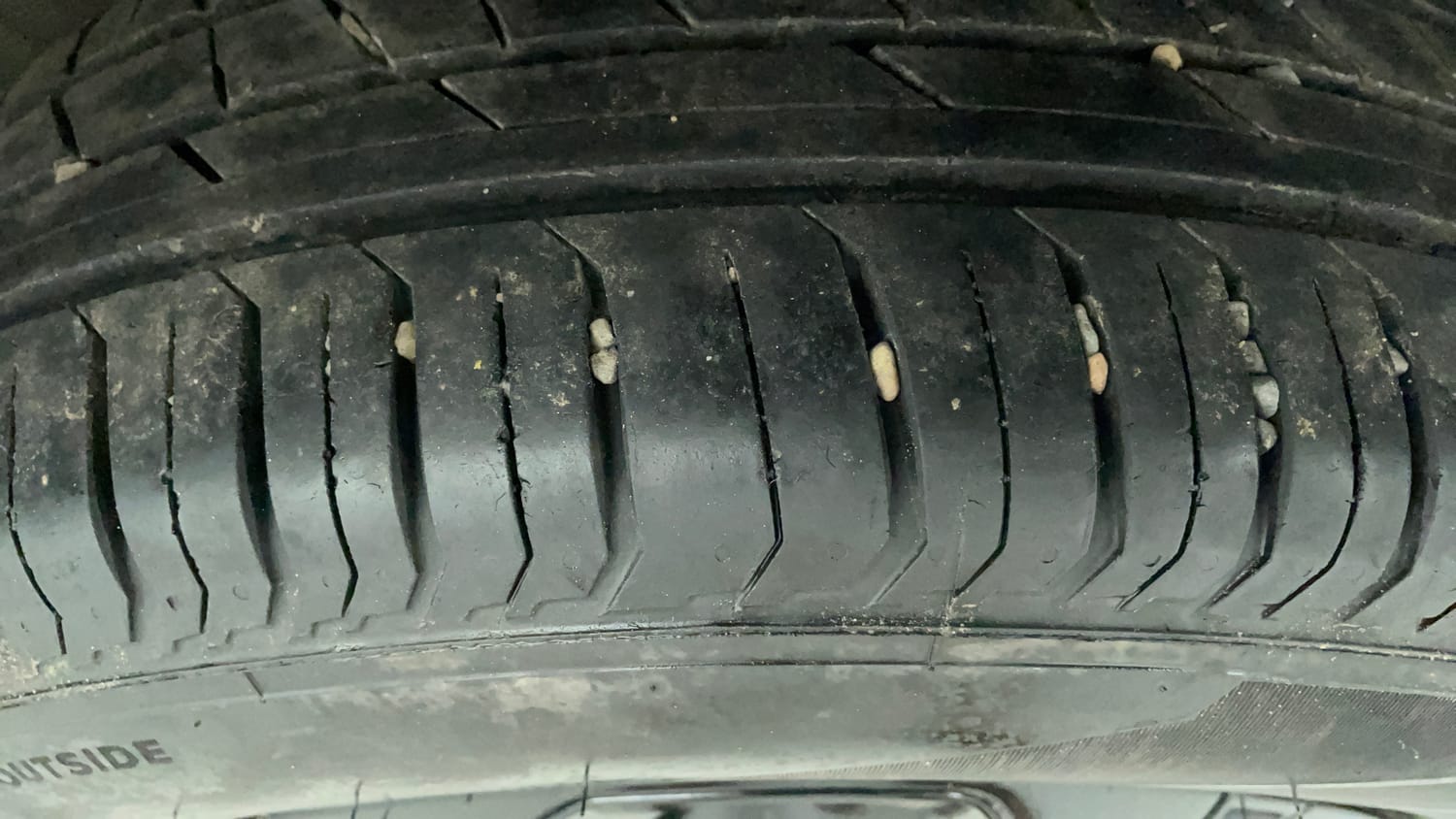 Used 2022 Tata Punch Adventure MT Petrol Manual tyres LEFT REAR TYRE TREAD VIEW