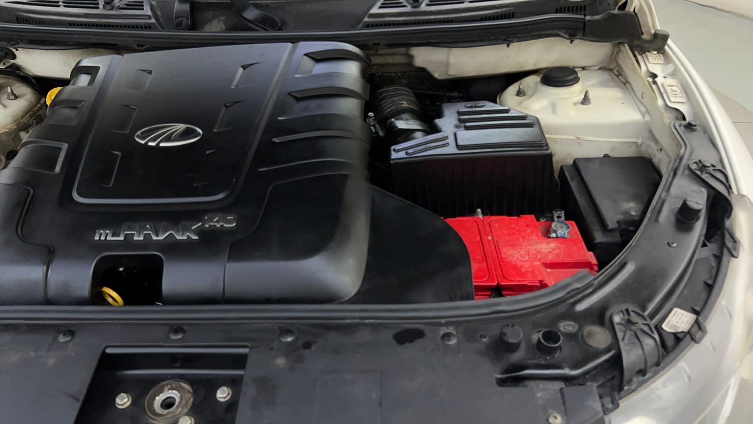 Used 2018 Mahindra XUV500 W6 Diesel Manual engine ENGINE LEFT SIDE VIEW