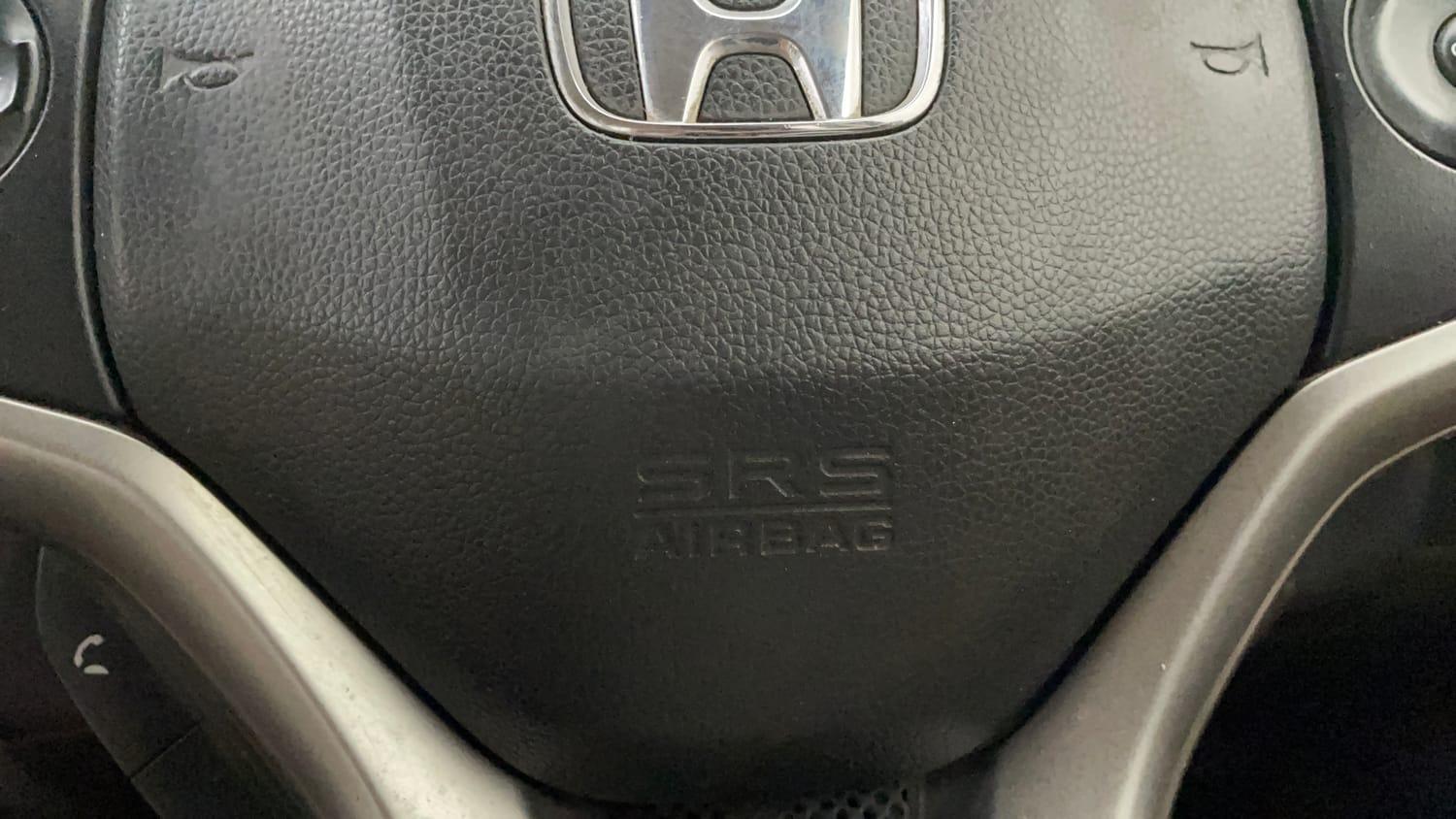 Used 2016 Honda City VX (O) MT Diesel Diesel Manual top_features Airbags