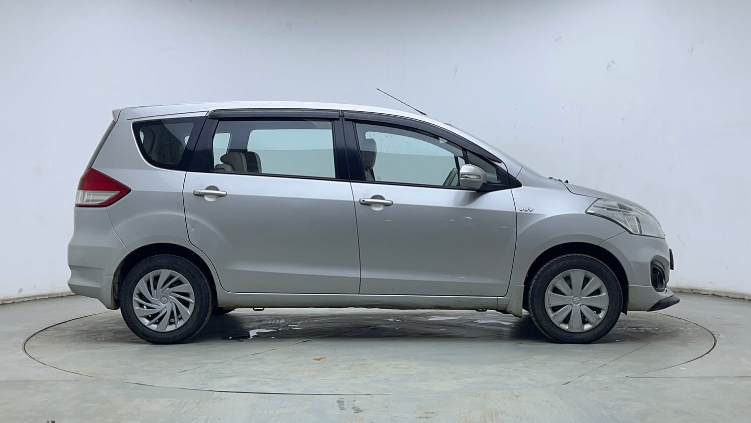 Used 2017 Maruti Suzuki Ertiga VXI Petrol Manual exterior RIGHT SIDE VIEW