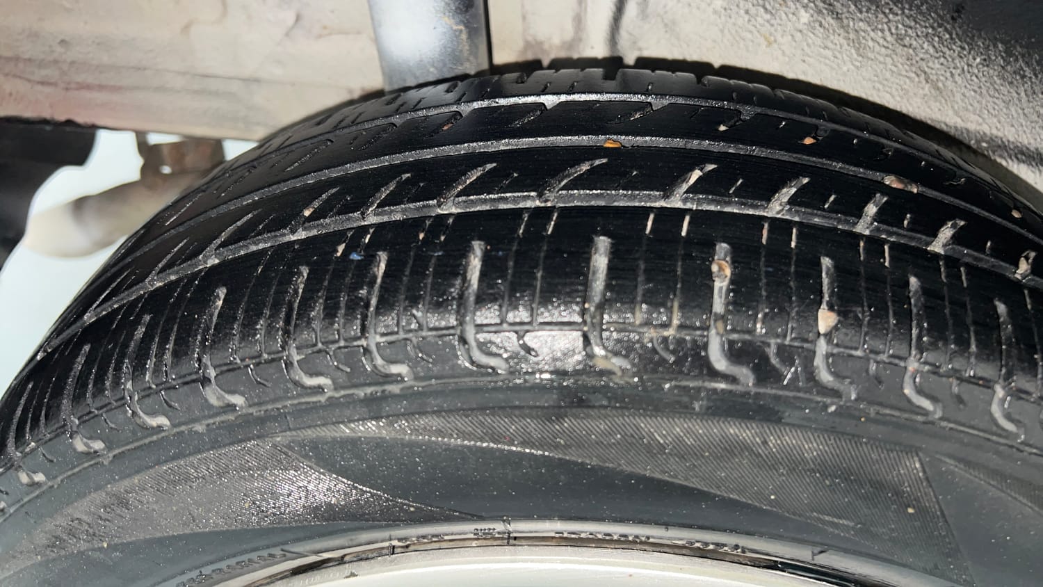 Used 2020 Maruti Suzuki Wagon R 1.0 VXi 1.0 Petrol Manual tyres RIGHT REAR TYRE TREAD VIEW