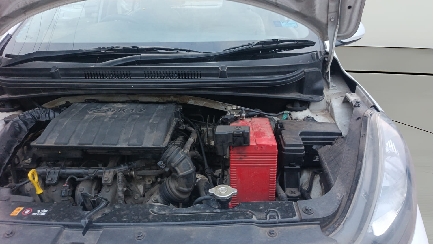 Used 2024 Hyundai Aura S 1.2 Petrol Petrol Manual engine ENGINE LEFT SIDE HINGE & APRON VIEW