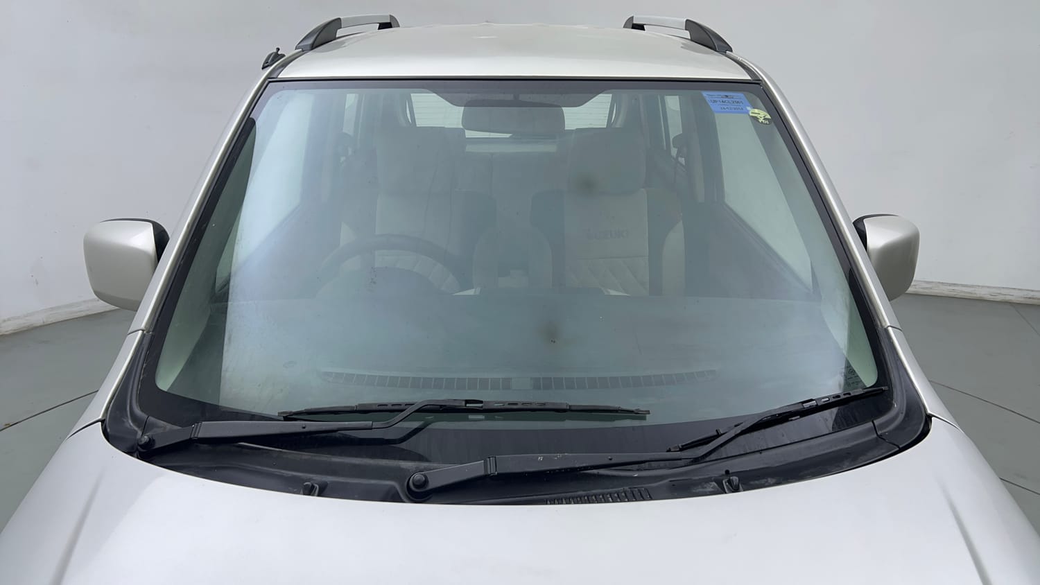 Used 2014 Maruti Suzuki Wagon R VXI Petrol Manual exterior FRONT WINDSHIELD VIEW