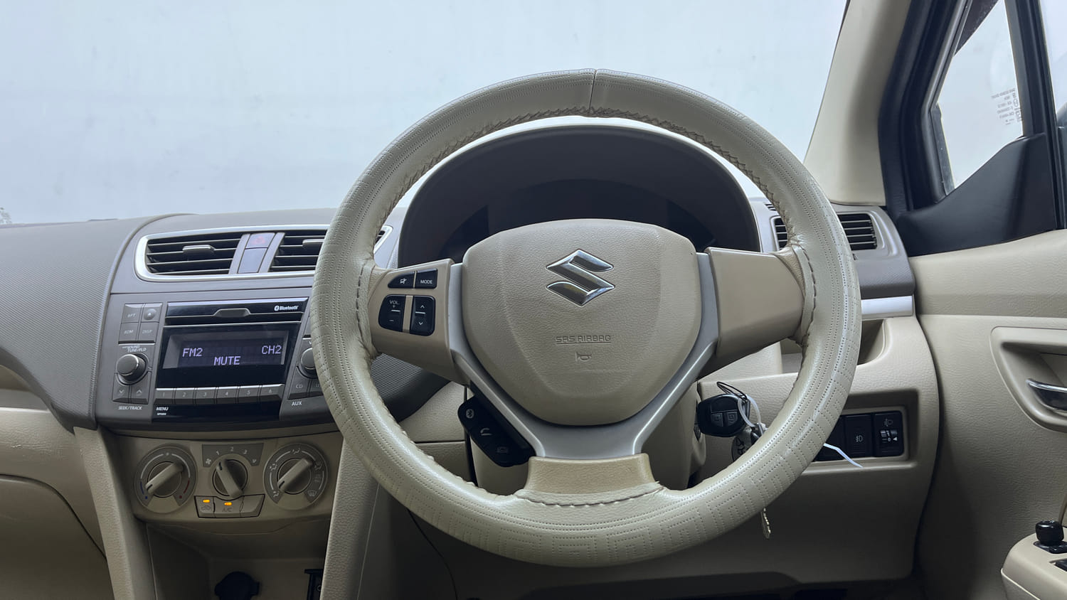Used 2017 Maruti Suzuki Ertiga VXI Petrol Manual interior STEERING VIEW