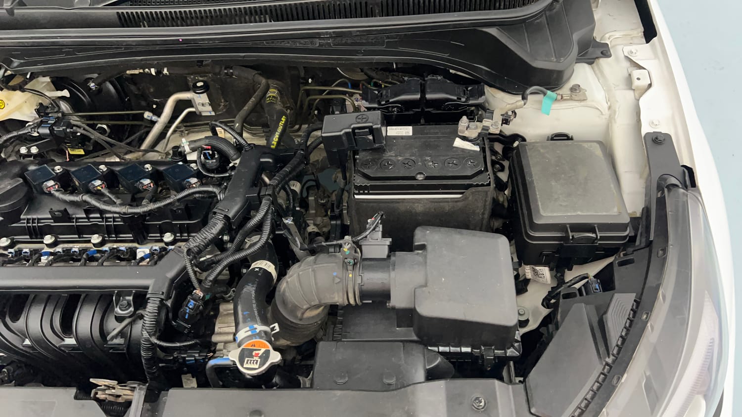 Used 2024 Hyundai New i20 Asta (O) 1.2 IVT Petrol Automatic engine ENGINE LEFT SIDE VIEW