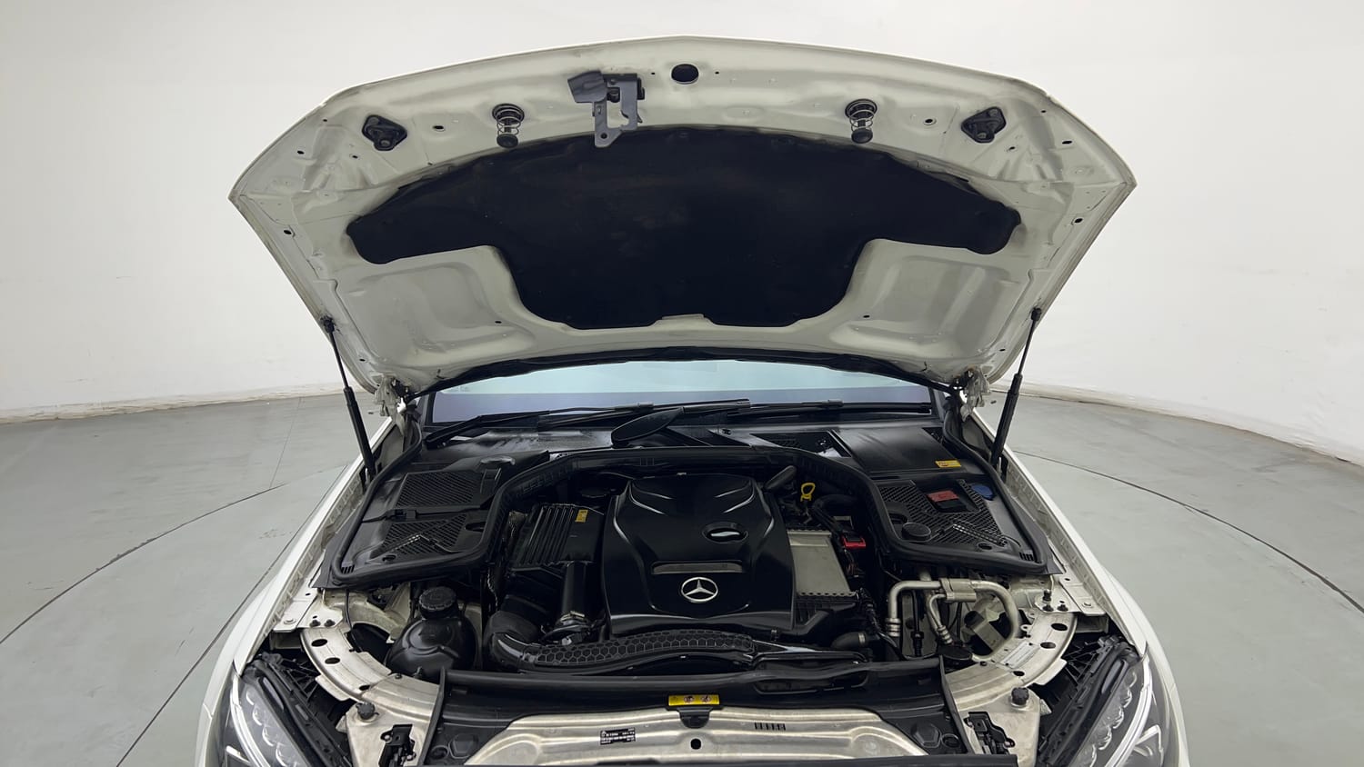 Used 2015 Mercedes-Benz C-Class C 200 Avantgarde Petrol Automatic engine ENGINE & BONNET OPEN FRONT VIEW