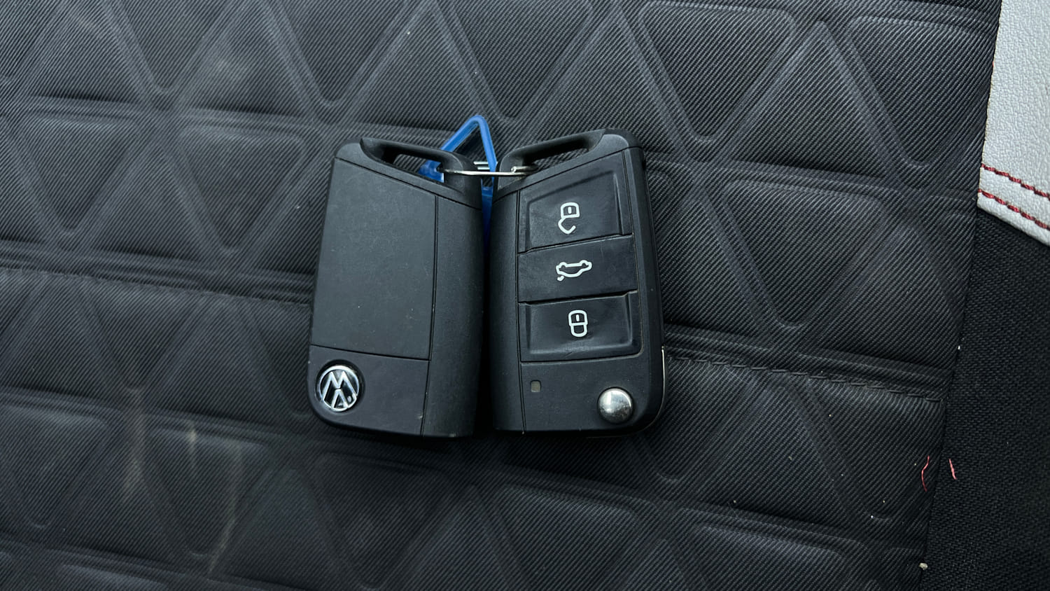 Used 2022 Volkswagen Taigun GT Plus 1.5 TSI DSG Petrol Automatic extra CAR KEY VIEW