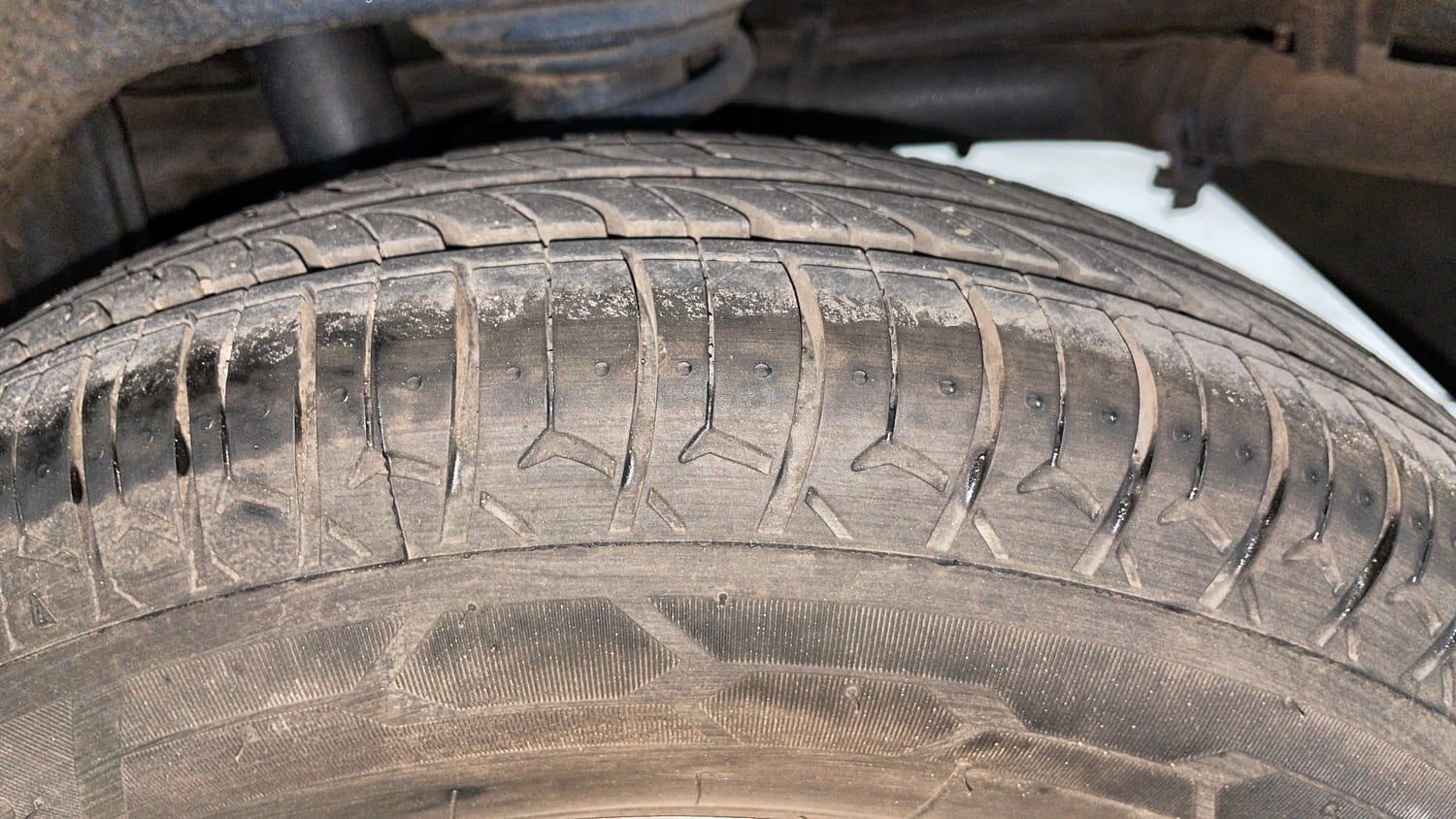Used 2017 Maruti Suzuki Alto 800 VXi (O) Petrol Manual tyres LEFT REAR TYRE TREAD VIEW
