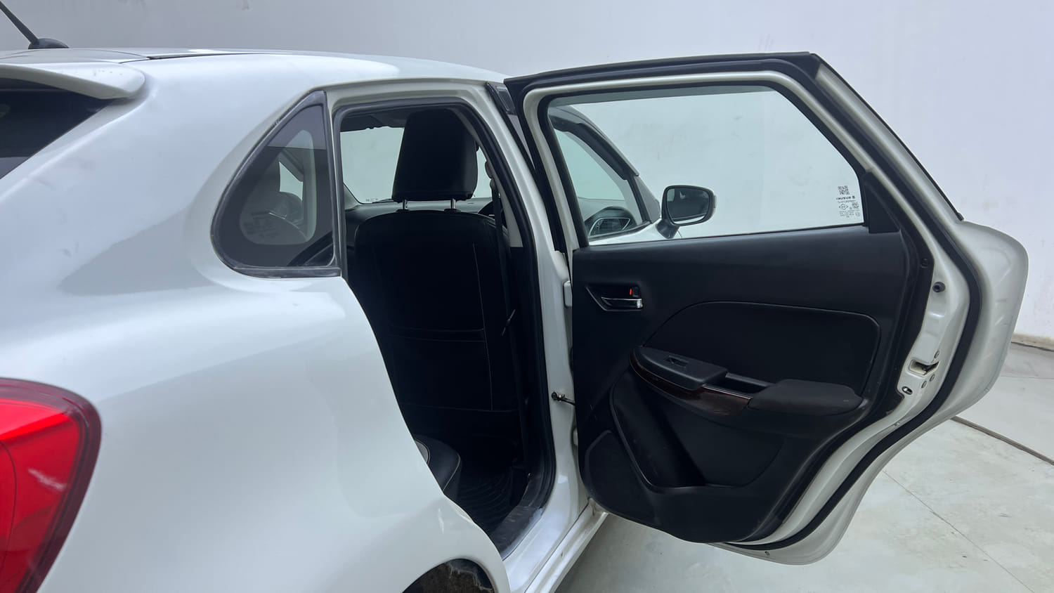 Used 2017 Maruti Suzuki Baleno Delta 1.2 AT Petrol Automatic interior RIGHT REAR DOOR OPEN VIEW