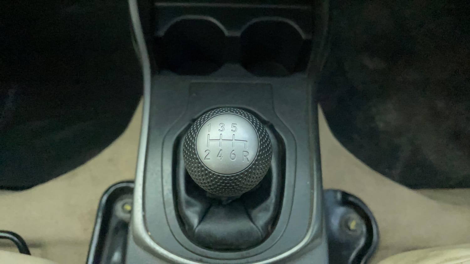 Used 2016 Honda City VX (O) MT Diesel Diesel Manual interior GEAR  KNOB VIEW