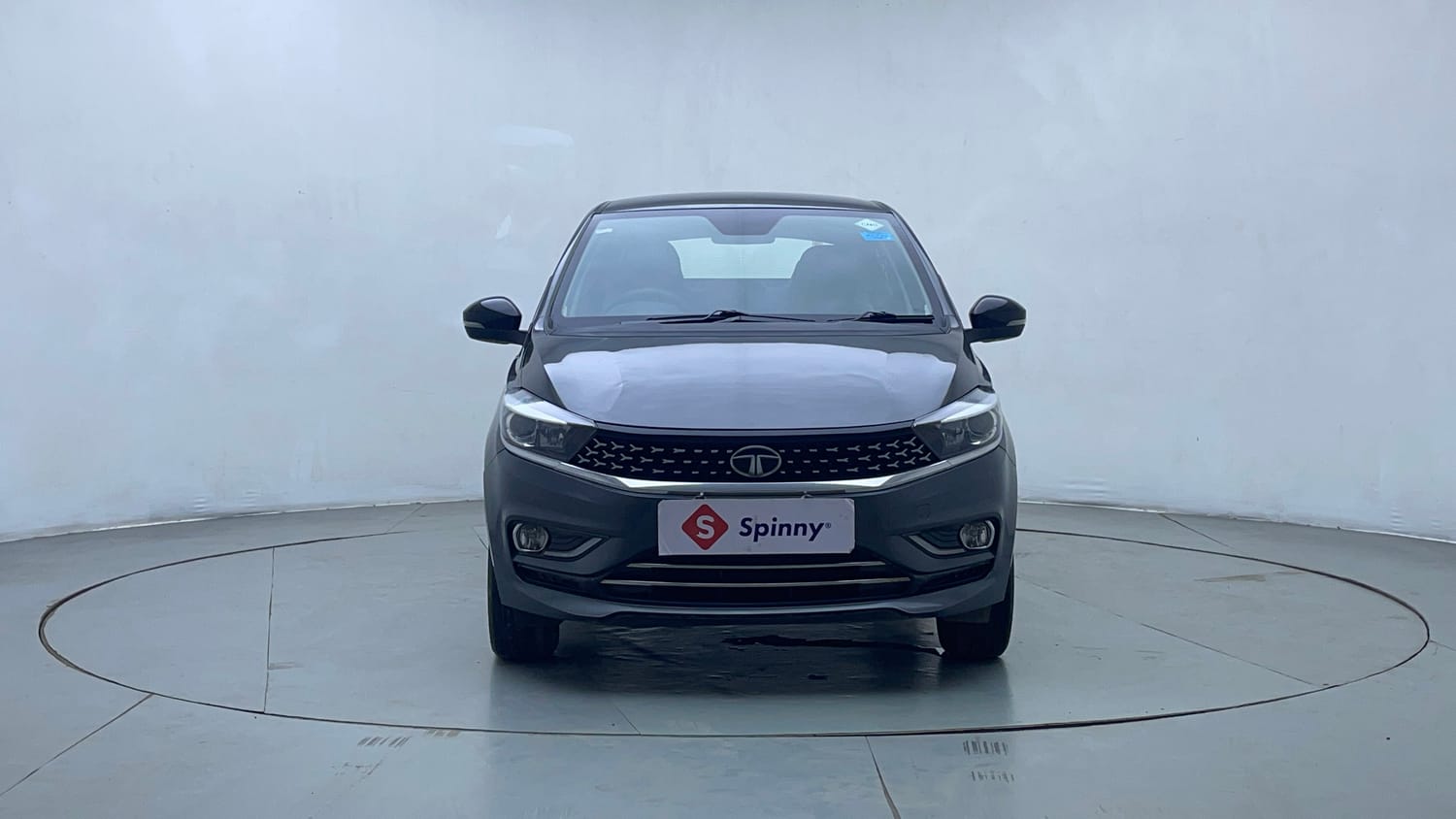 Used 2022 Tata Tigor XZ Plus CNG Cng Manual exterior FRONT VIEW
