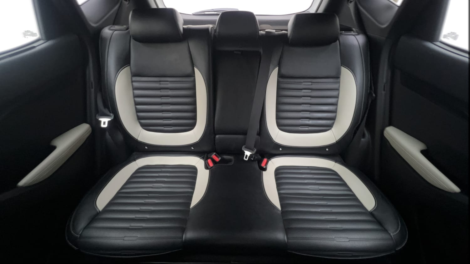 Used 2025 Kia Seltos GTX Plus 1.5 Turbo Petrol DCT Petrol Automatic interior REAR SEAT CONDITION VIEW