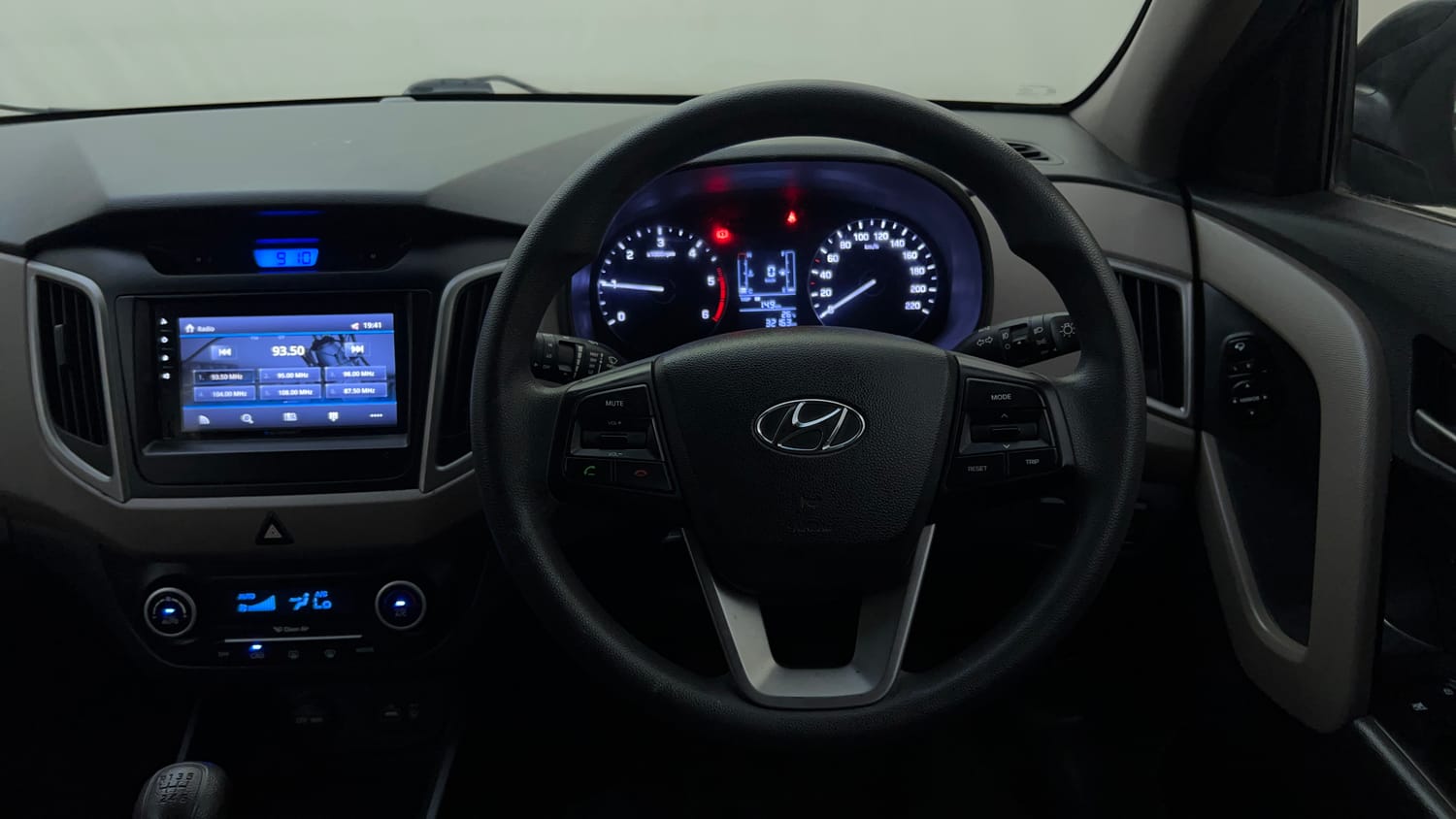 Used 2016 Hyundai Creta 1.6 SX Plus Diesel Manual interior STEERING VIEW