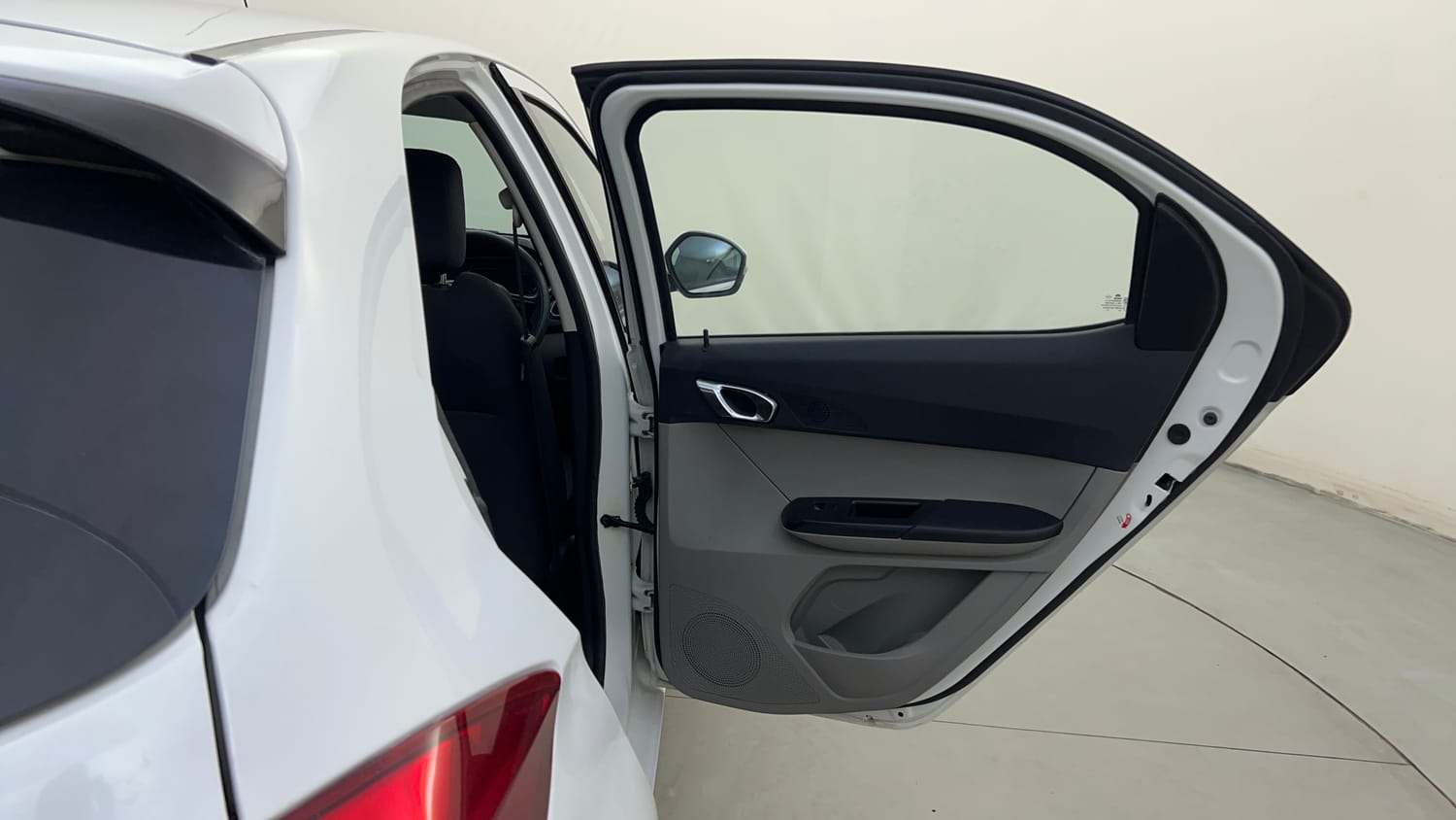 Used 2019 Tata Tiago Revotron XZ Plus Petrol Manual interior RIGHT REAR DOOR OPEN VIEW