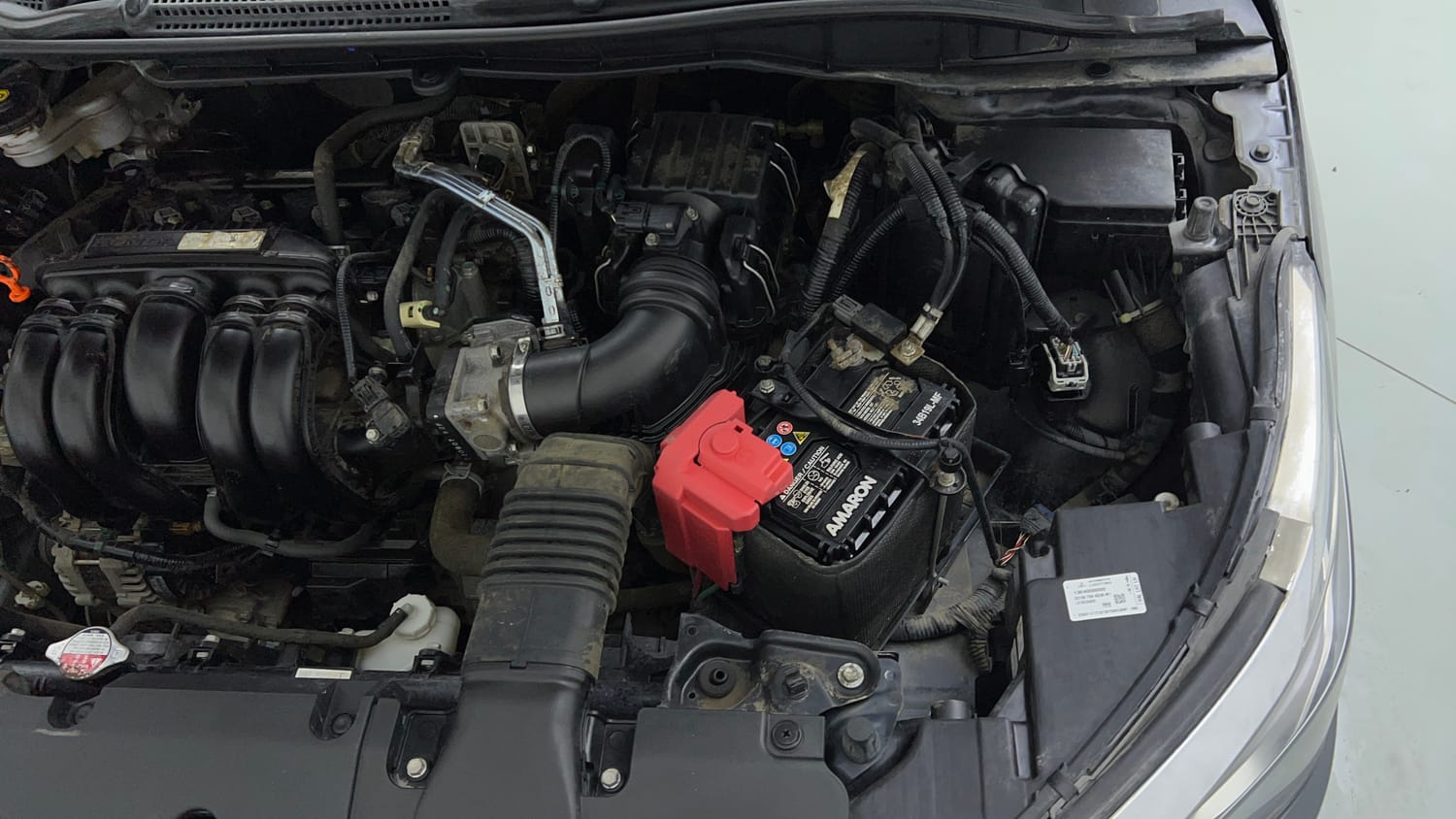 Used 2023 Honda City V CVT Petrol Petrol Automatic engine ENGINE LEFT SIDE VIEW