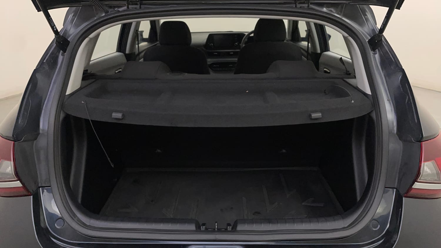 Used 2024 Hyundai i20 Sportz (O) 1.2 IVT Petrol Automatic interior DICKY INSIDE VIEW