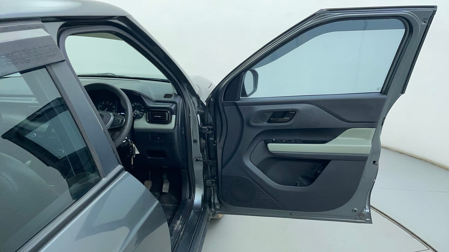 Used 2022 Tata Punch Adventure MT Petrol Manual interior RIGHT FRONT DOOR OPEN VIEW