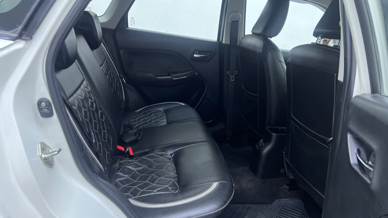 Used 2017 Maruti Suzuki Baleno Delta 1.2 AT Petrol Automatic interior RIGHT SIDE REAR DOOR CABIN VIEW