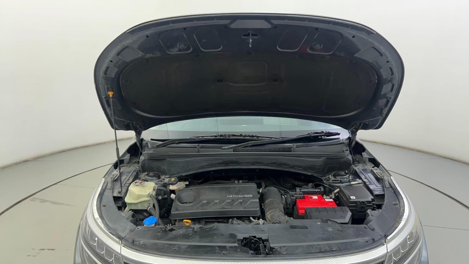 Used 2019 kia Seltos GTX Plus DCT 1.4 Petrol Automatic engine ENGINE & BONNET OPEN FRONT VIEW