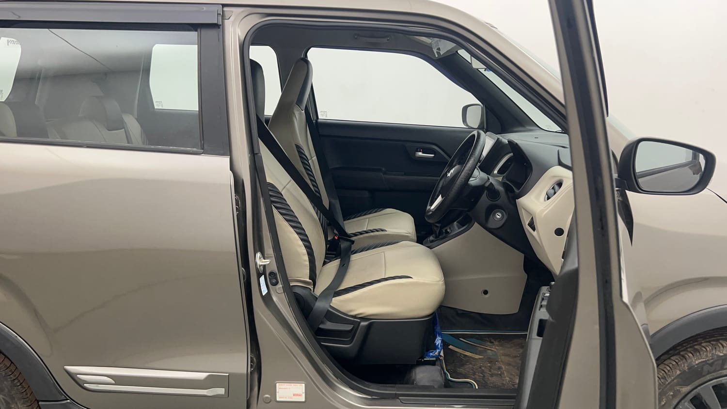 Used 2024 Maruti Suzuki Wagon R ZXI Plus 1.2 Petrol Manual interior RIGHT SIDE FRONT DOOR CABIN VIEW