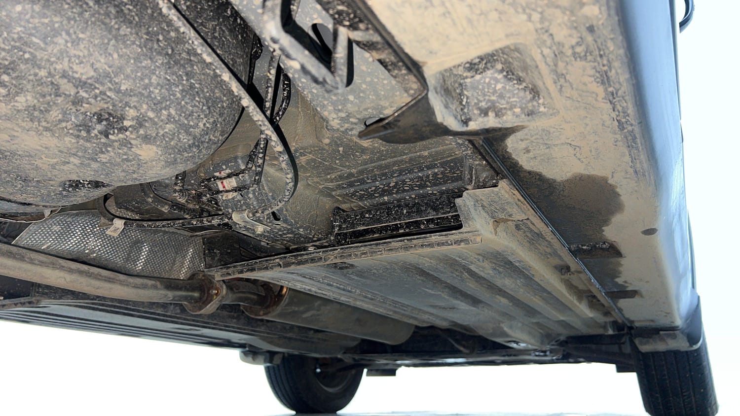Used 2026 Maruti Suzuki Grand Vitara Delta Smart Hybrid Petrol Manual extra REAR RIGHT UNDERBODY VIEW