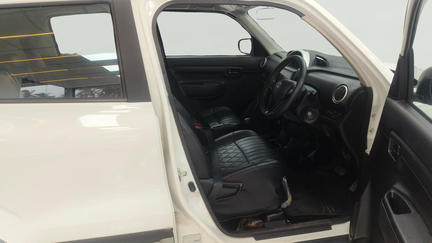 Used 2023 Maruti Suzuki S-Presso VXi Plus (O) AMT Petrol Automatic interior RIGHT SIDE FRONT DOOR CABIN VIEW