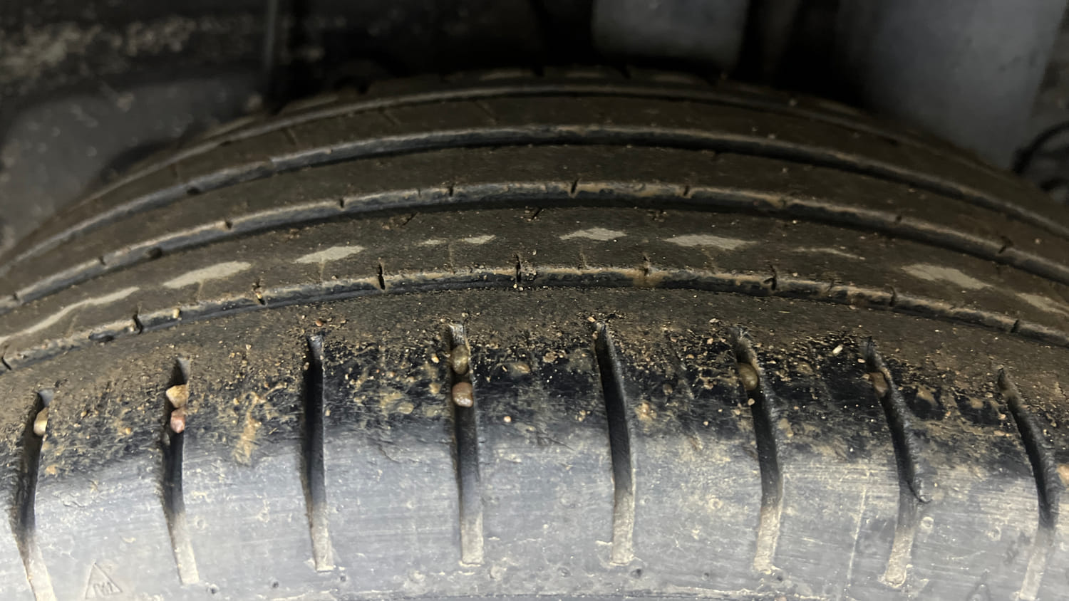 Used 2015 Hyundai i20 Active 1.2 S Petrol Manual tyres LEFT REAR TYRE TREAD VIEW