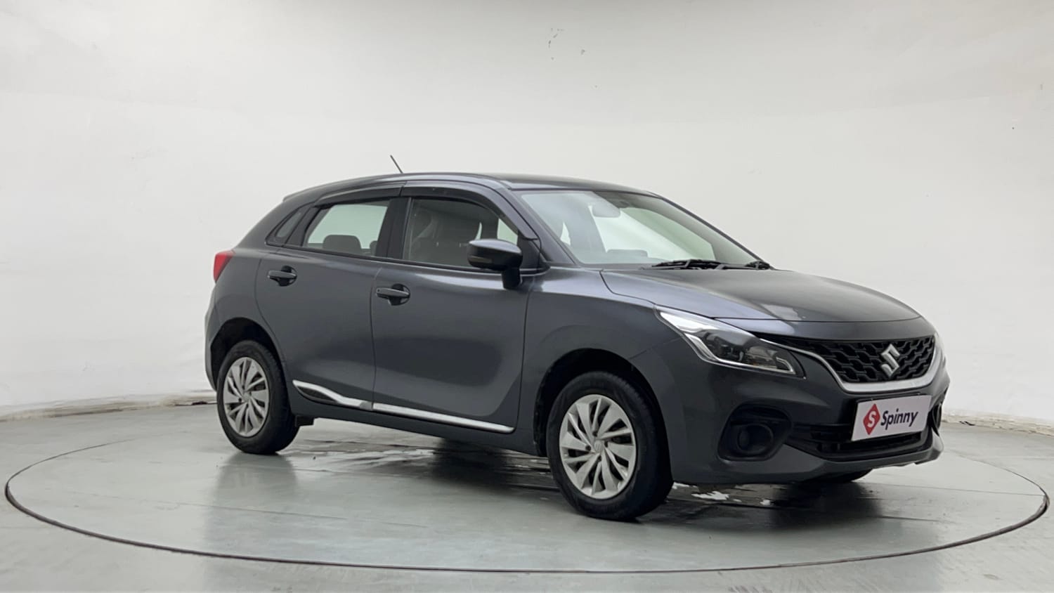 Used 2023 Maruti Suzuki Baleno Delta MT Petrol Manual exterior RIGHT FRONT CORNER VIEW